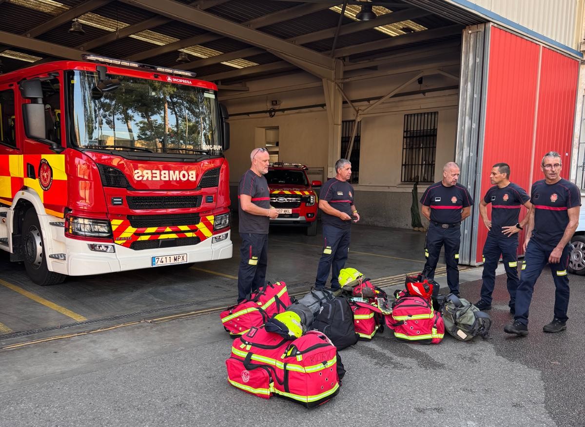 Castellón envía un relevo de Bomberos a Castilla y León para continuar colaborando en la extinción de los incendios